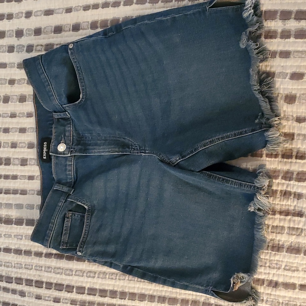 Express High Waisted Denim Bermuda Shorts Sz 8